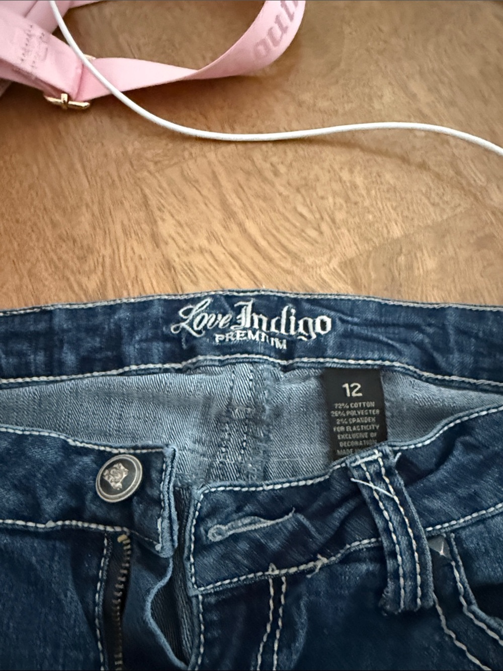 Love Indigo Women's Dark Blue Skinny Jeans capris